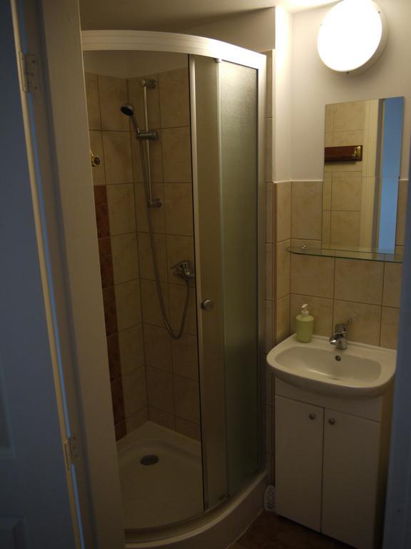 Apartment Boomerang