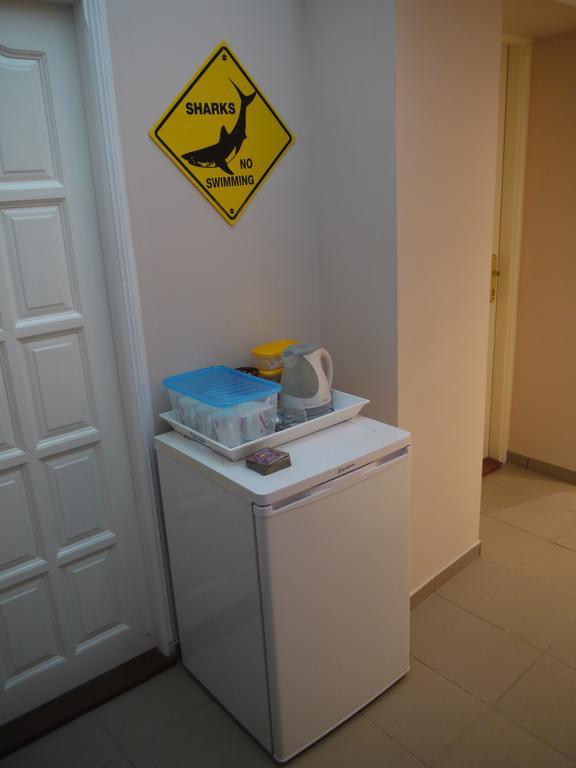 Apartment Boomerang *